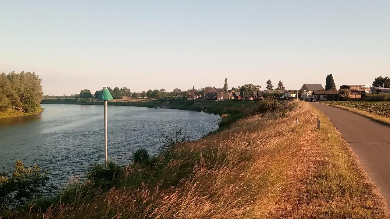 Maas Chalet Aldeneik Maaseik Kültér fotó